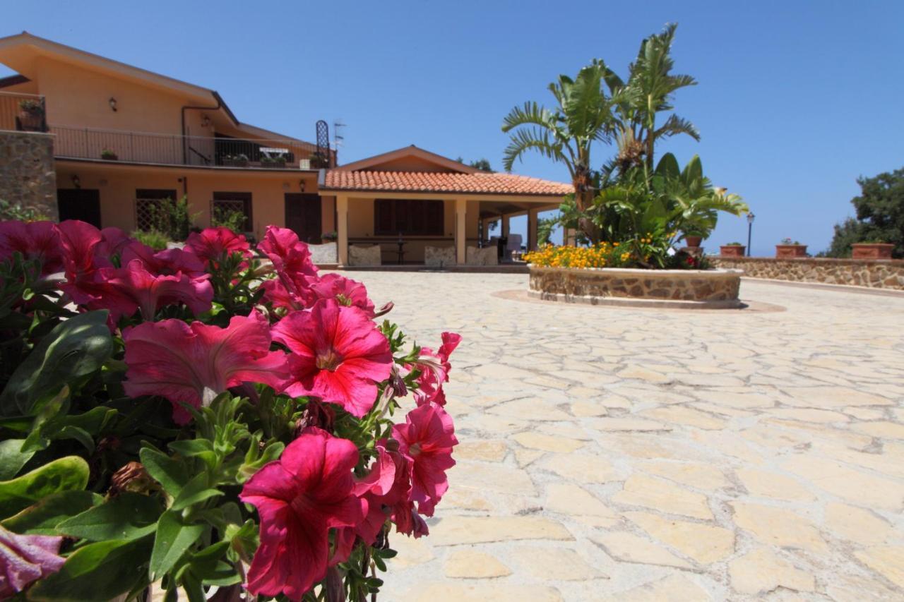 Sikelios Apartments Cefalu Ngoại thất bức ảnh